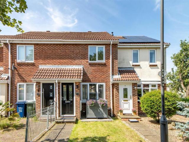2 bedroom terraced house for sale