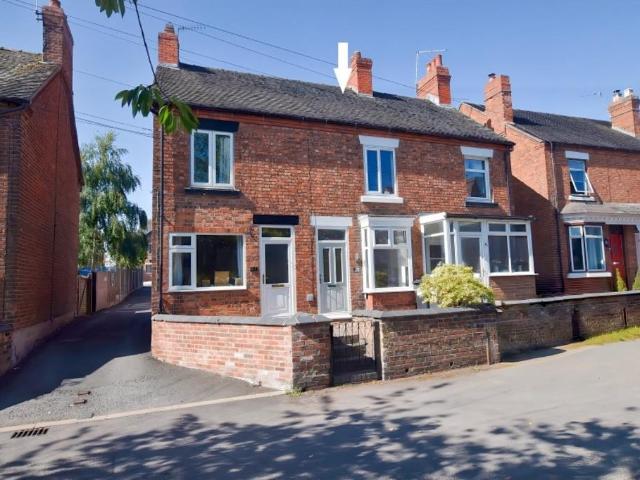 2 bedroom terraced house for sale