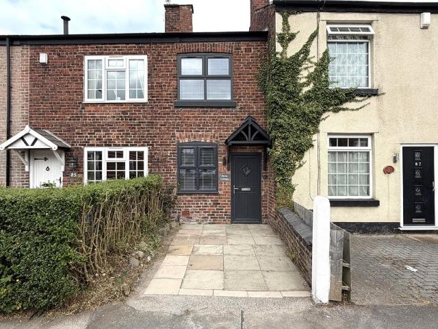 2 bedroom terraced house for sale