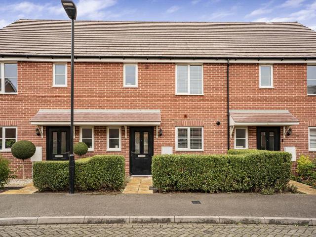 2 bedroom terraced house for sale
