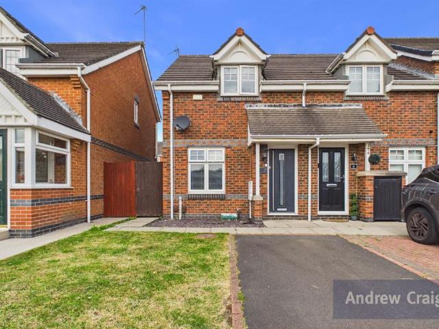 2 bedroom terraced house for sale