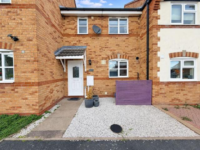 2 bedroom terraced house for sale