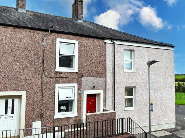 2 bedroom terraced house for sale