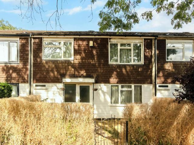 2 bedroom terraced house for sale