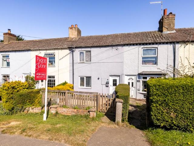 2 bedroom terraced house for sale