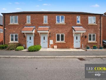 2 bedroom terraced house for sale
