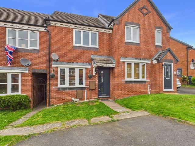 2 bedroom terraced house for sale