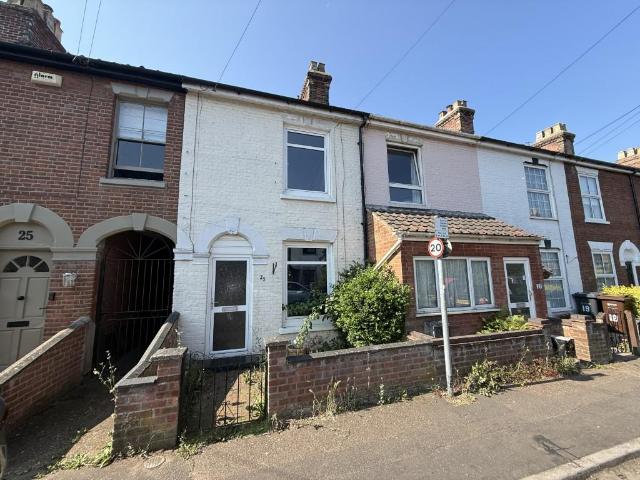 2 bedroom terraced house for sale