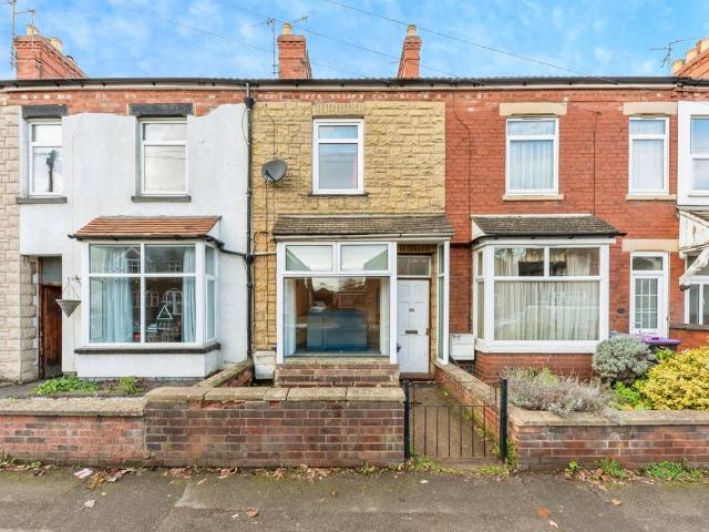 2 bedroom terraced house for sale