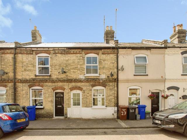 2 bedroom terraced house for sale