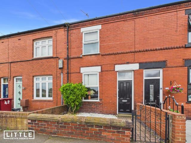 2 bedroom terraced house for sale