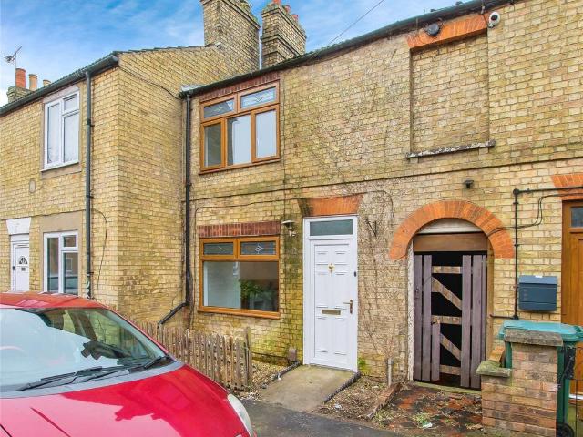 2 bedroom terraced house for sale