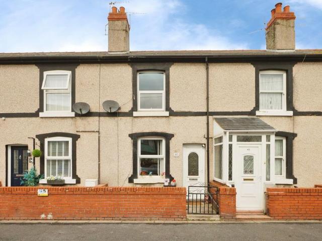 2 bedroom terraced house for sale