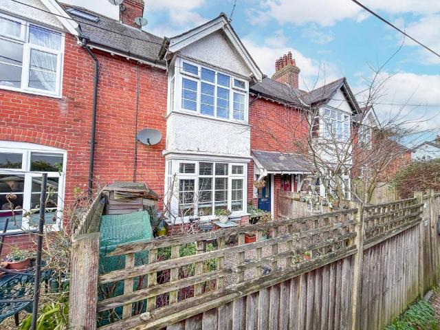 2 bedroom terraced house for sale