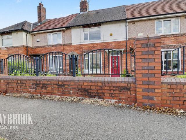 2 bedroom terraced house for sale