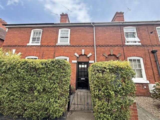 2 bedroom terraced house for sale