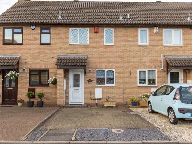 2 bedroom terraced house for sale