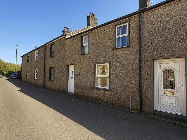 2 bedroom terraced house for sale