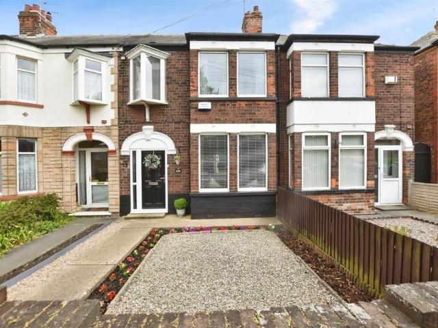 2 bedroom terraced house for sale