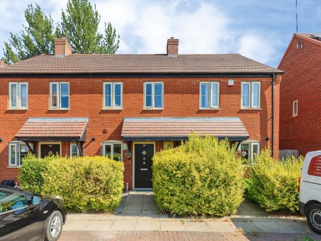 2 bedroom terraced house for sale