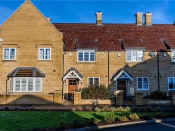 House for sale in Burhill - Garden, Equipped kitchen