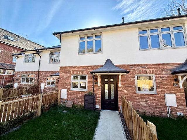2 bedroom terraced house for sale