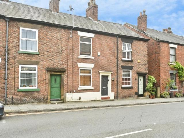 2 bedroom terraced house for sale