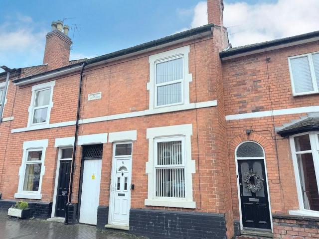2 bedroom terraced house for sale