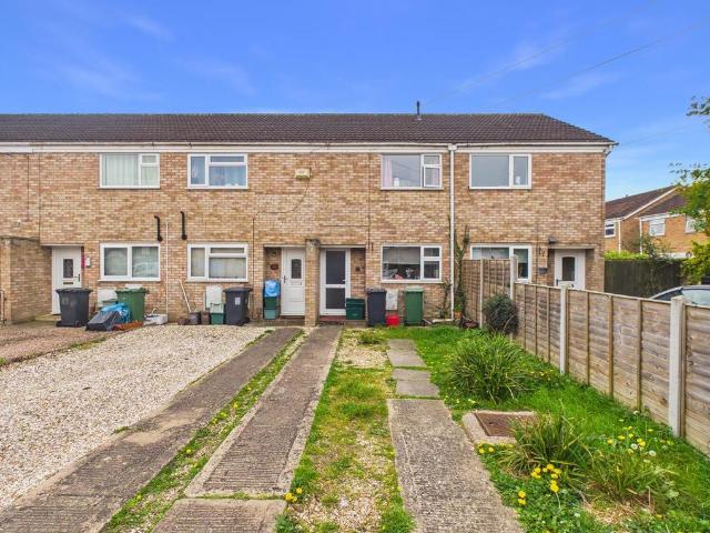 2 bedroom terraced house for sale