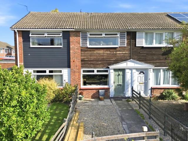 2 bedroom terraced house for sale