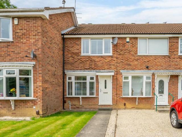 2 bedroom terraced house for sale