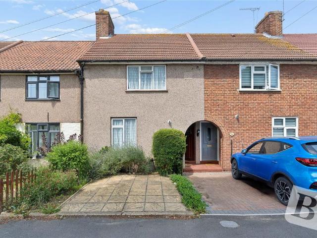 2 bedroom terraced house for sale