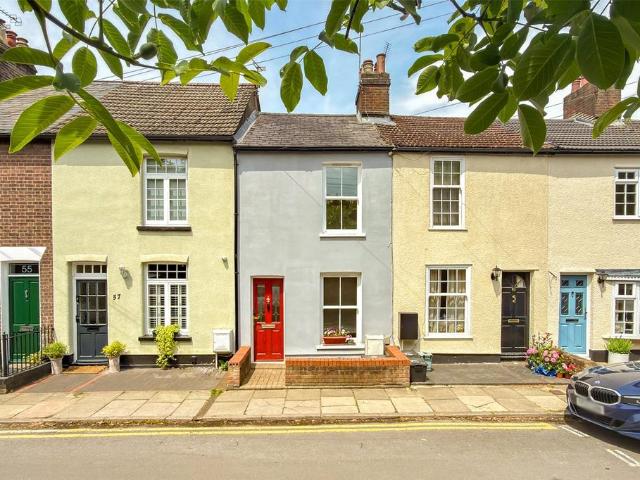 2 bedroom terraced house for sale