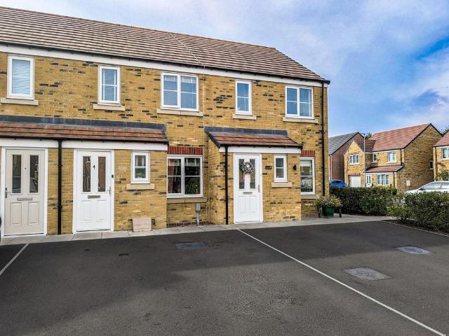 2 bedroom terraced house for sale