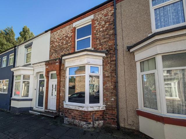 2 bedroom terraced house for sale