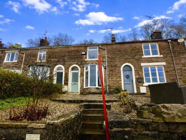 2 bedroom terraced house for sale