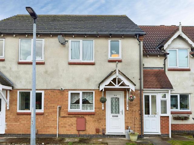 2 bedroom terraced house for sale