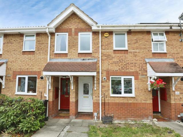 2 bedroom terraced house for sale