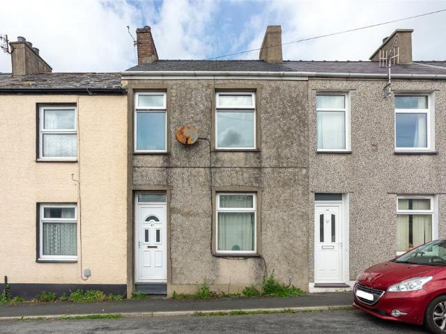 2 bedroom terraced house for sale