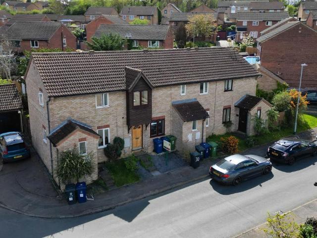 2 bedroom terraced house for sale