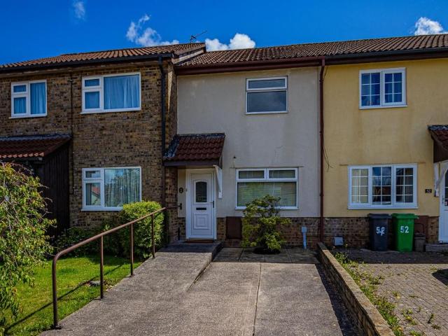 2 bedroom terraced house for sale