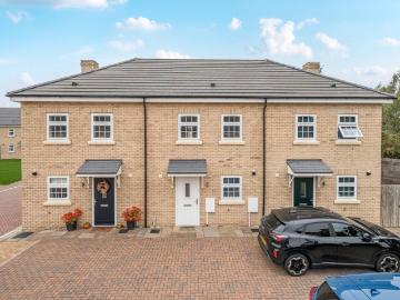 2 bedroom terraced house for sale