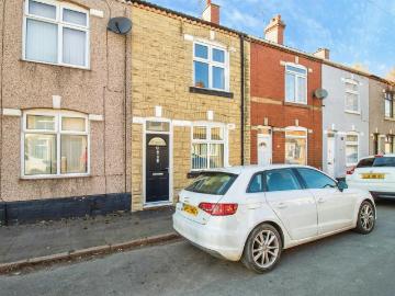 2 bedroom terraced house for sale