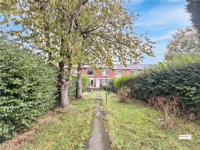 2 bedroom terraced house for sale