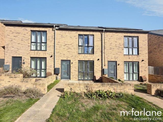 2 bedroom terraced house for sale