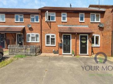 2 bedroom terraced house for sale