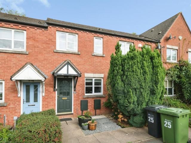 2 bedroom terraced house for sale