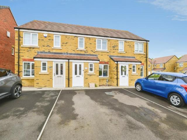 2 bedroom terraced house for sale