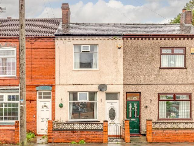 2 bedroom terraced house for sale