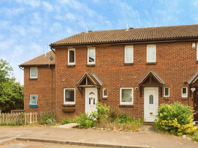2 bedroom terraced house for sale